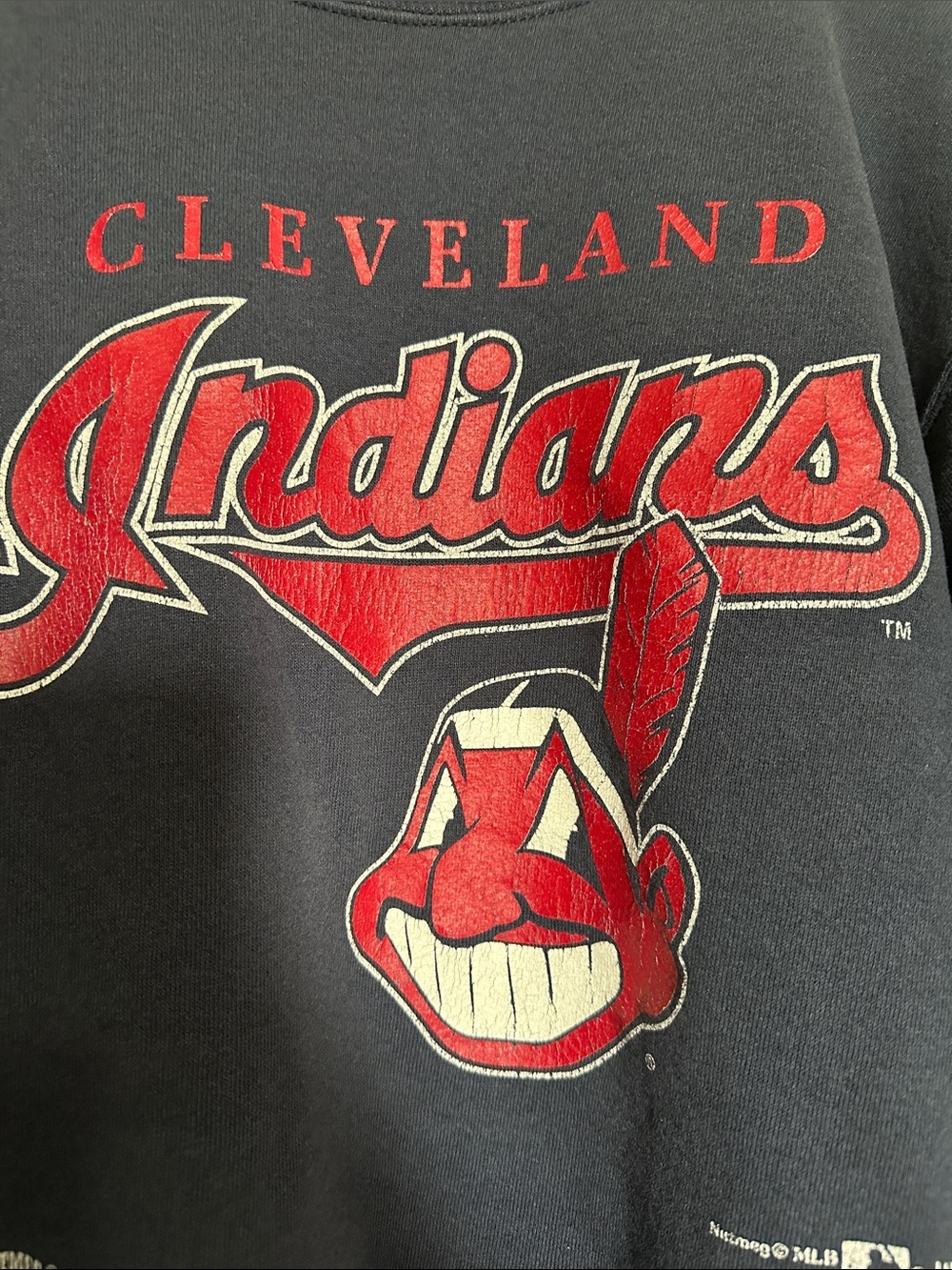 Cleveland Indians Navy Crewneck Sweatshirt - Picture 2 of 3